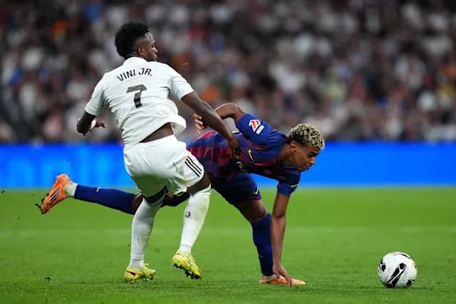 Valor de mercado dos jogadores: como Vini Jr., Lamine Yamal e os dados de performance influenciam avaliações milionárias no futebol